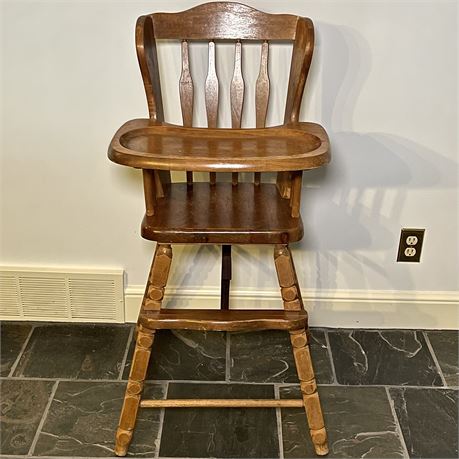 1978 Oak Hill Children's Highchair