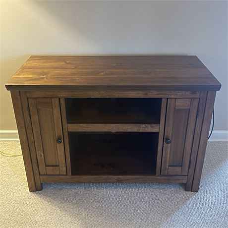 Solid Wood TV Stand with Side Storage