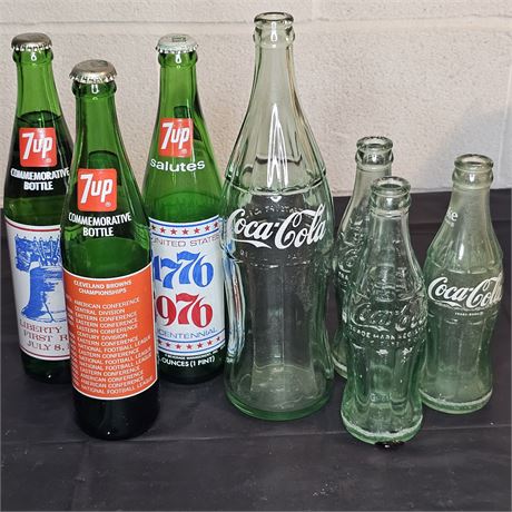 Vintage Coke & 7-Up Bottles