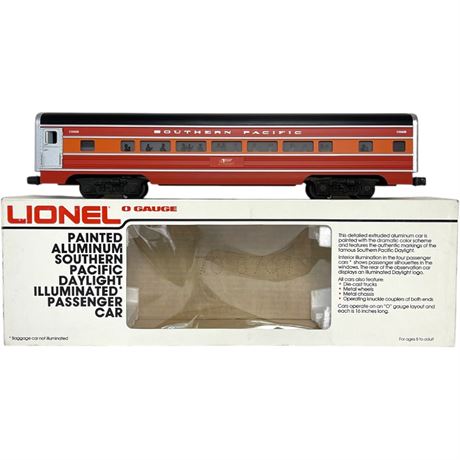 Lionel Southern Pacific Passenger Car w/ Box