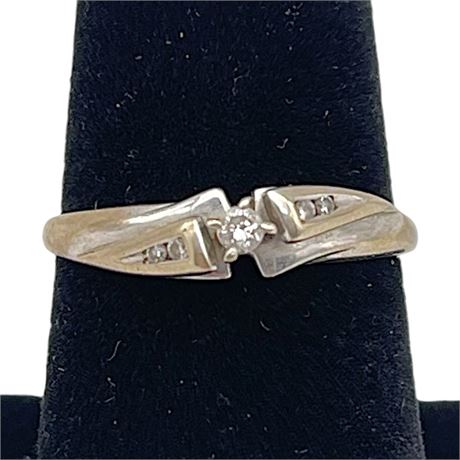 10K White Gold Diamond Size 6.75 Ring