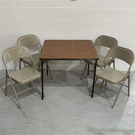 Folding Card table with 4 Steel Folding Chairs