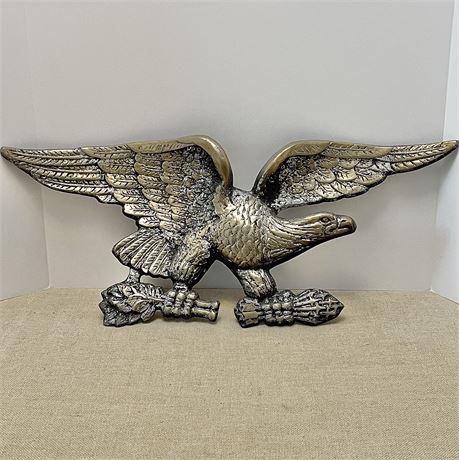Vtg Cast Aluminum Eagle in Flight Wall Hanging