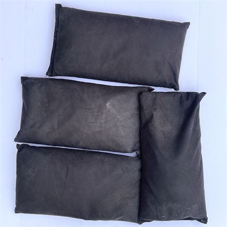 (4) Sand Filled Weighted Bags