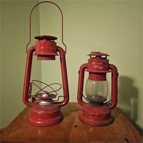 Vintage Oil Lamps ( one has no glass see pic)