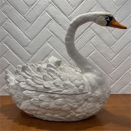 Large Decorative Ceramic Lidded Swan