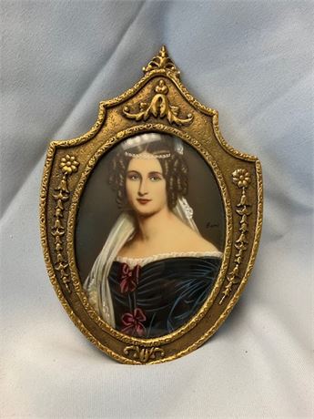 Vintage Framed Hanging Picture of a Women