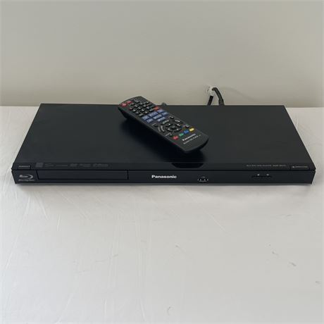 Panasonic Blue-Ray Disc Player Model DMP-BD75 w/ Remote
