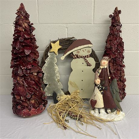 Wood & Twig Holiday Wreath w/ Pair of Table-Top Trees & Figurine