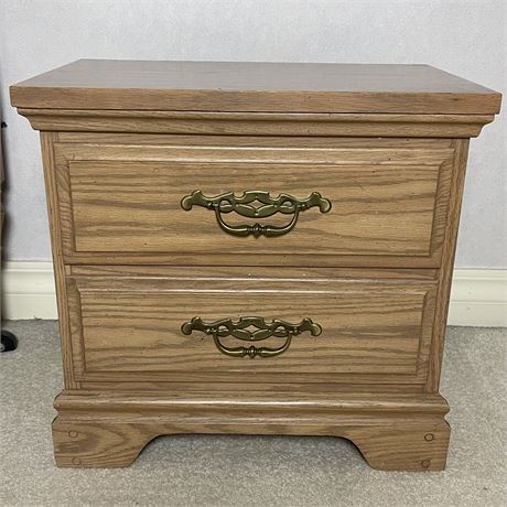 Solid Wood 2 Drawer Nightstand