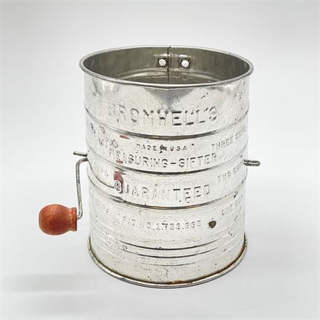 Mid Century Bromwell's 3 Cup Measuring Sifter