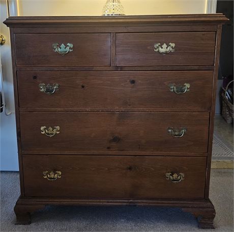 Mahogany 5 Drawer Chest of Drawers by Leighton