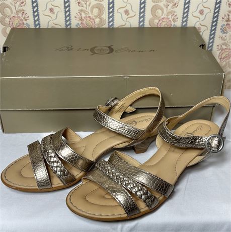 Born Crown Size 6 Metallic-Look Heeled Open Toe Sandals w/ Box