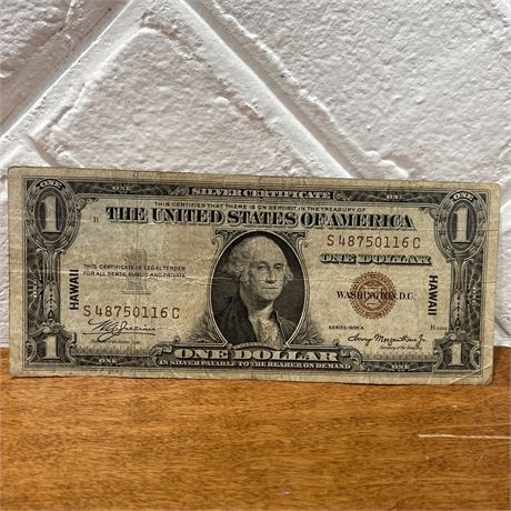 Pair Serial 1935 Blue Seal 1 Dollar Bill Silver Certificate