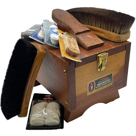 Vtg Esquire Redwood Shoeshine Box, 100% Horsehair Brushes and other Accessories