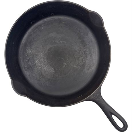 Griswold 10" Cast Iron Pan