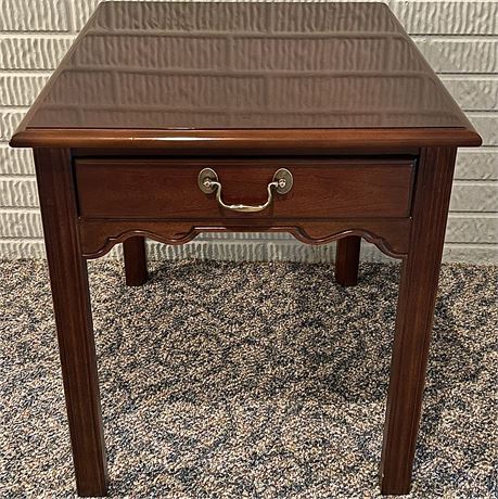 Drexel Heritage Cherry Wood Single Drawer Side Table