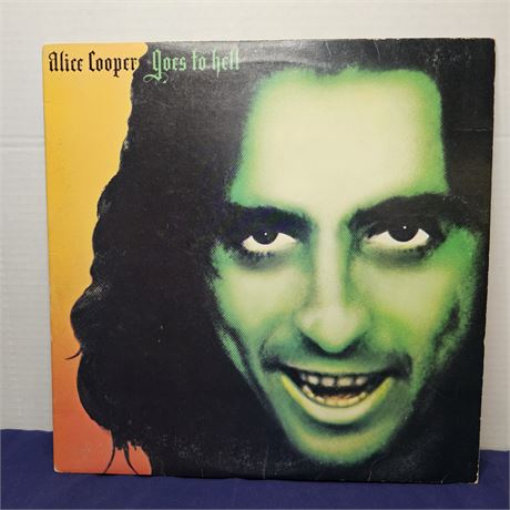 Alice Cooper Album~ Goes to Hell