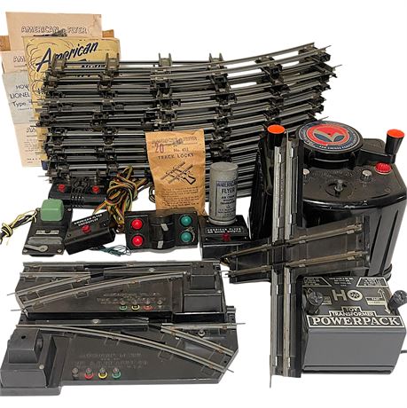 Vtg Lionel & Marx HO Transformers, American Flyer Train Controllers and Tracks