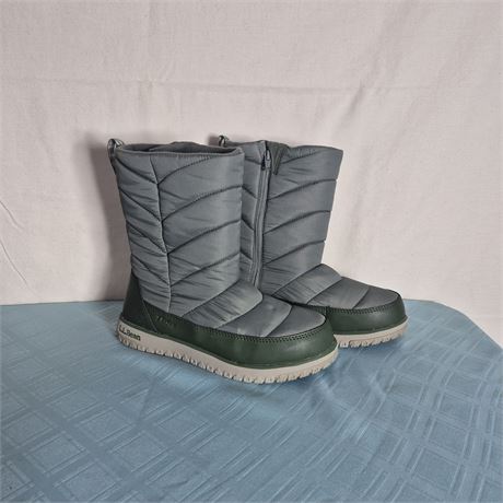 NIB LL Bean UltraLight W6.5 Boots
