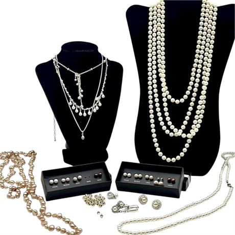 Fresh Water & Faux Pearl Jewelry Grouping