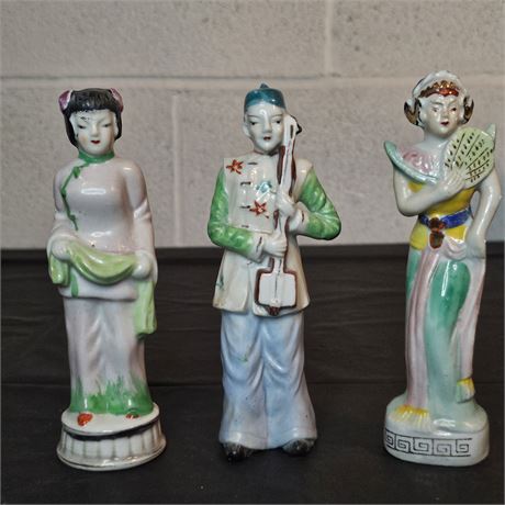 Vintage Hand painted Asian Figurines made in Occupied Japan