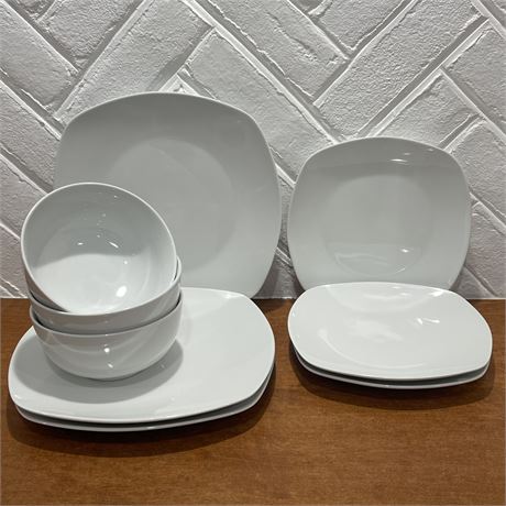 Set of 3 "Palm Restaurant" Plain White Square Dinner and Salad Plates with Bowls