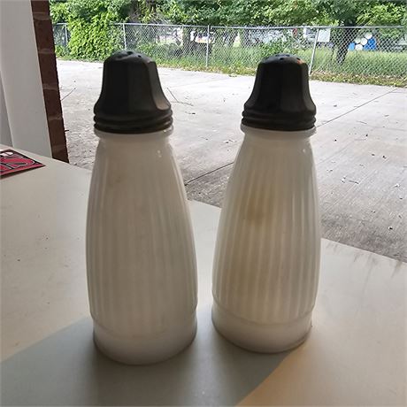 White Milk Glass Salt/Pepper Shaker 5.5" Tall