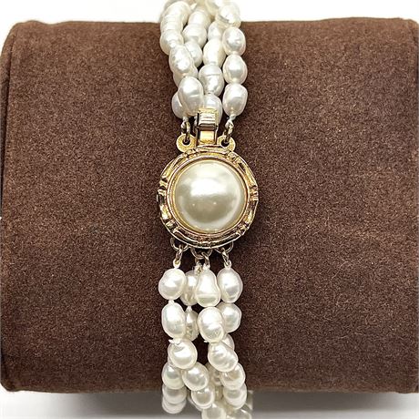 4 Strand Pearl Bracelet