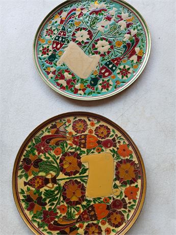Floral glass plates