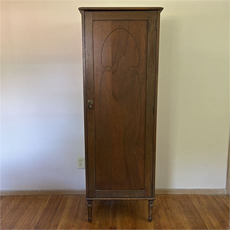 Vtg Small Wardrobe / Free Standing Closet