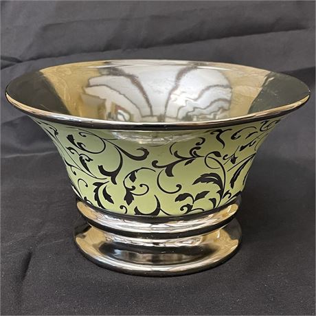 Catan Silver and Light Green Planter
