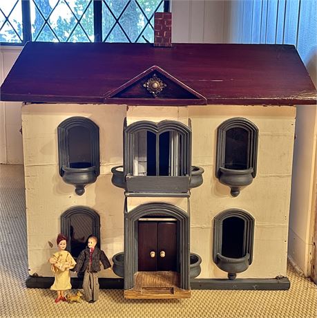 Antique Handcrafted Wood 2-Story Dollhouse & Ideal Petite Princess Fantasy Dolls
