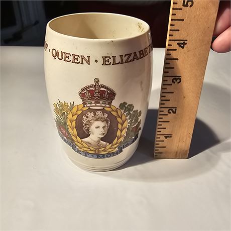 Commemorative beaker cup celebrating the coronation of Queen Elizabeth II, which