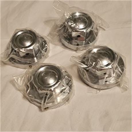 4  Harley Davidson center wheel caps