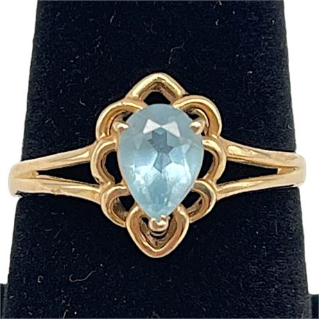 10k Yellow Gold Aquamarine Teardrop Size 6.75 Ring