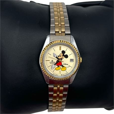 Vtg Lorus Disney Mickey Mouse Quartz Wrist Watch