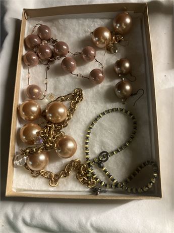 Jewelry (2 pair earrings, 3 necklaces)