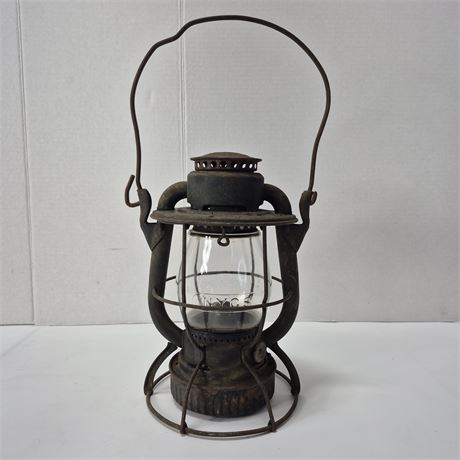 1920 Dietz Vesta Lo-Top Brakeman Lantern Pittsburgh Lake Erie RR