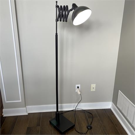 Retractable Scissor Arm Rotating Head Floor Lamp w/ Push Button Floor Switch