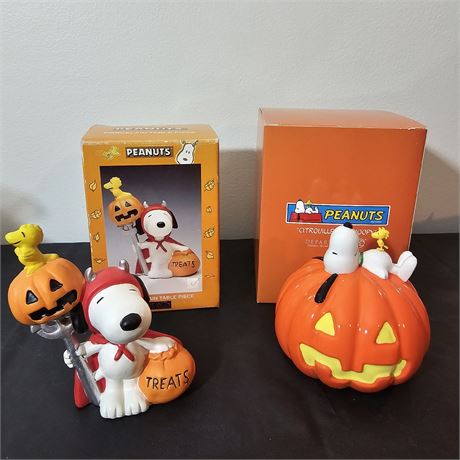 (2) Halloween Snoopy Ceramic Decor *NIB*