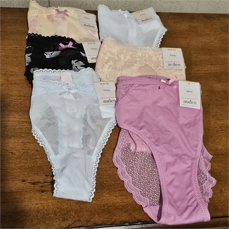Auden *NEW* Ladies Size Med. 8-10 Thong Panties