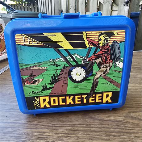 The Rocketeer plastic lunch box manufactured by Aladdin Industries.