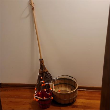 Fall and Holloween Decorations