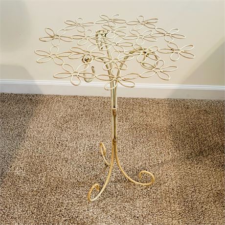 Indoor/Outdoor Decorative Metal Flower Table