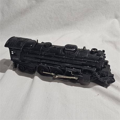 Lionel 2029 steam locomotive, model train engine