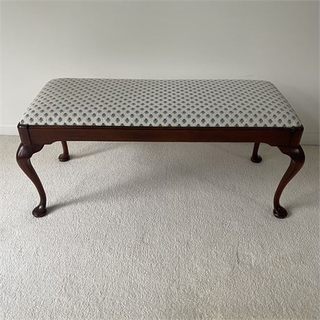 Upholstered Padded Bench