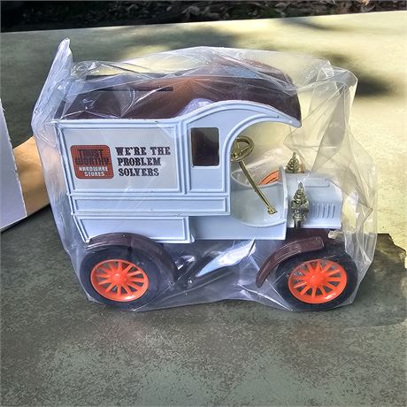 Ertl 1905 Ford Delivery Car die-cast bank