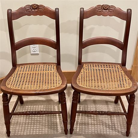 Pair of Vtg Cane Seat Ladder-Back Side Chairs w/ Carved Rose Crests
