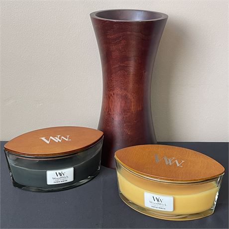 Pair of Wood Wick Crackling 16oz Candles with Wooden Hourglass Vase
